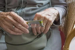 Россиянам дадут возможность оформить пенсию в банке