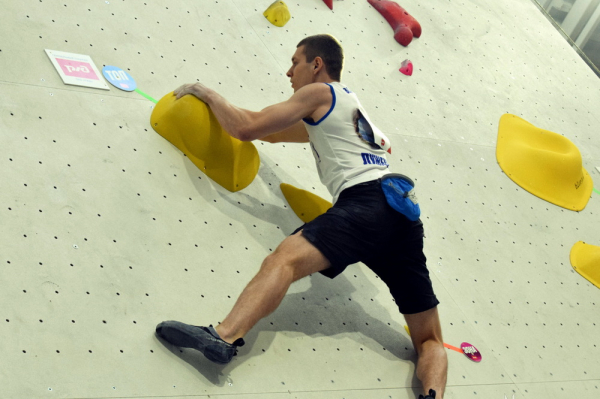 Отмены турниров и пустые трибуны. Чем 2020 год запомнится воронежским болельщикам