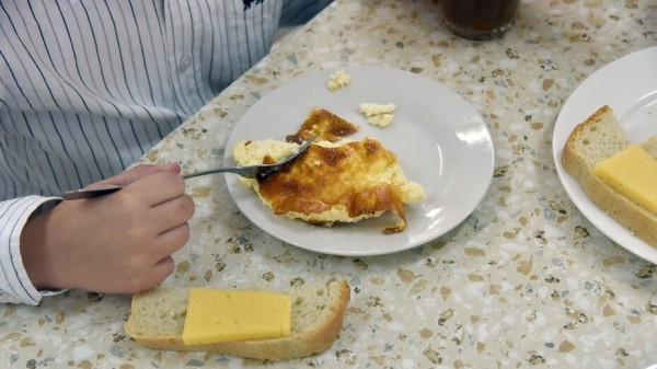 На холодные обеды в школах пожаловались воронежцы Общественной палате