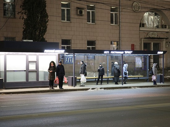 В Воронеже продолжают появляться современные остановочные комплексы