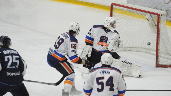 Воронежский &laquo;Буран&raquo; со счетом 6-0 разгромил петербуржский &laquo;СКА-Неву&raquo;