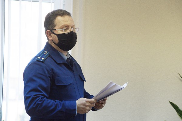 &laquo;Откуда столько?&raquo; Как воронежский суд разбирается в истории с 22 квартирами семьи гаишника