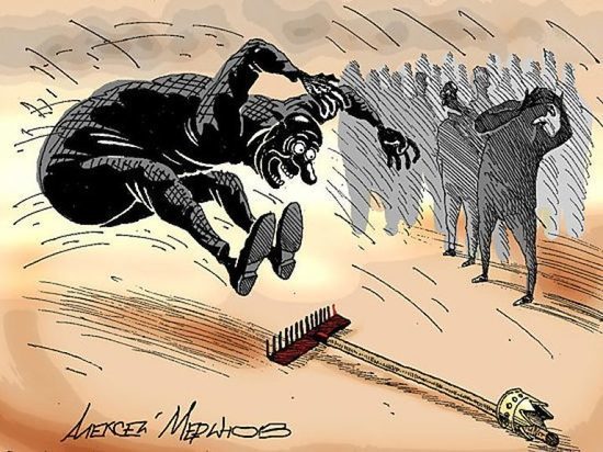 Команда курского губернатора попала в неприятную историю из-за поборов и кумовства в регионе