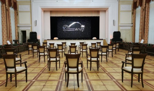 В Воронеже на благотворительном Рождественском вечере собрали 32 млн рублей