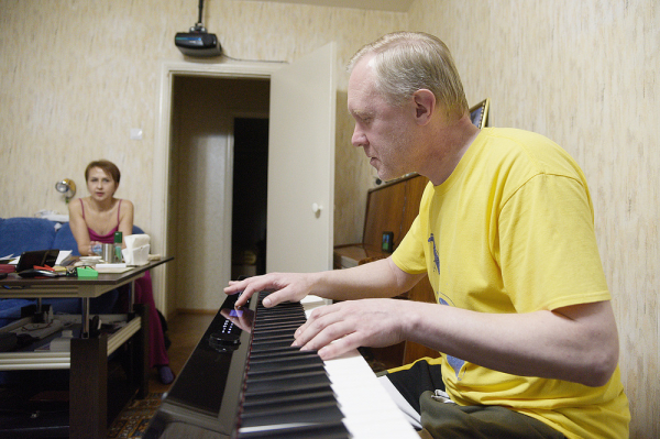 &laquo;Экспозиция&raquo; с продолжением. Воронежский чиновник выпустил инструментальный альбом 