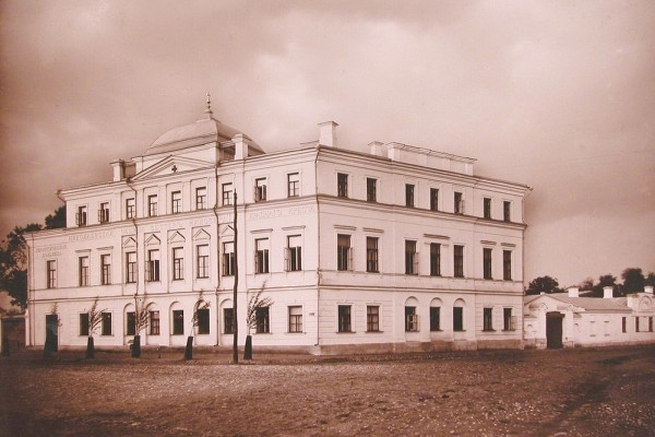 Дом 1830-х годов отремонтируют в центре Воронежа