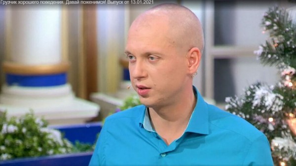 Тазиком оливье покорил Ларису Гузееву в шоу &laquo;Давай поженимся!&raquo; грузчик из Воронежа