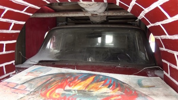 Печка с Емелей проехала по улицам воронежского райцентра и изгнала коронавирус