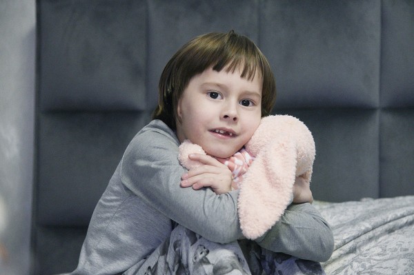 &laquo;Мы вылечим сыночка&raquo;. Как помочь воронежскому мальчику без уха и слуховых проходов