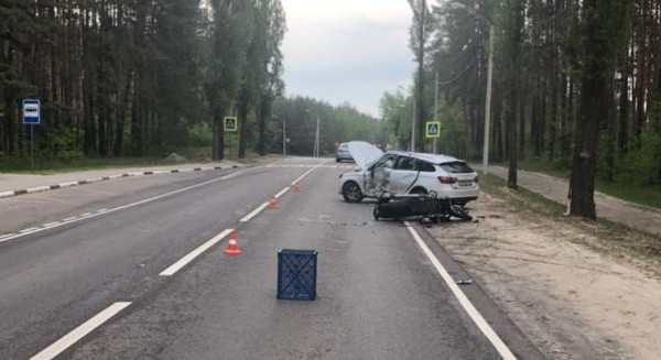 Появились снимки смертельного ДТП с мотоциклистом в Воронеже