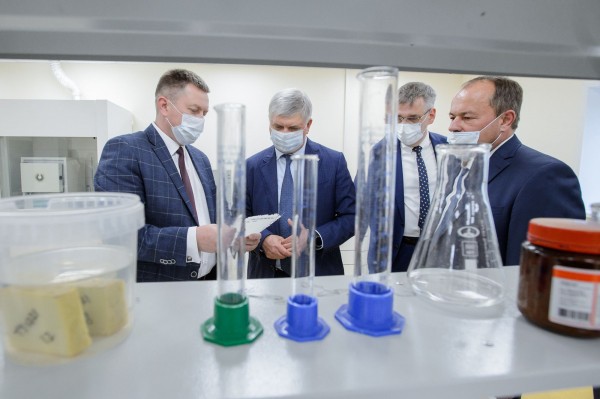 В особой экономической зоне под Воронежем открылся завод композитных материалов