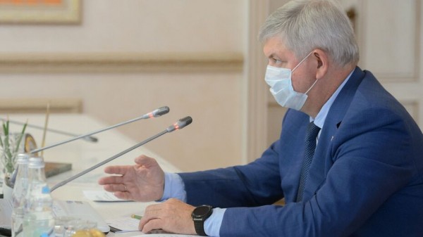 Воронежский губернатор поручил изучить деятельность УК в отопительный период