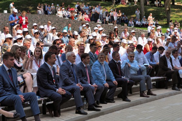 Губернатор и вице-спикер Госдумы ответили на вопросы воронежских бизнесменов