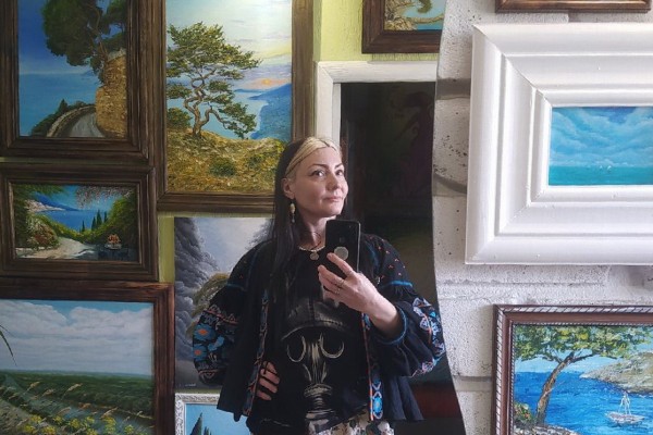 Вспышки мысли, оттенки чувств. Что вдохновляет на свершения воронежскую художницу-самоучку