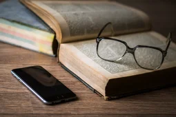 Покупка шин в интернете обернулась для воронежца потерей 37 тыс рублей