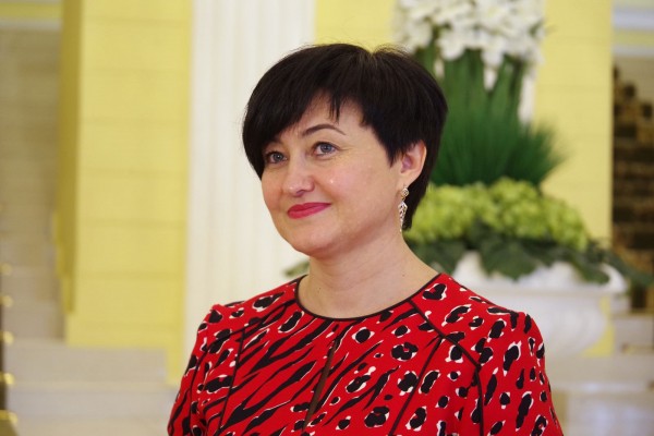 &laquo;Наши дети - это наше богатство&raquo;. Воронежскую многодетную семью наградили почетным знаком