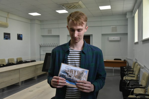 &laquo;Живите долго-долго&raquo;. Воронежские волонтеры присоединились к акции &laquo;Письмо Победы&raquo;