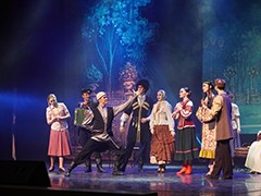 Русский национальный балет &laquo;Кострома&raquo; представил в Воронеже спектакль &laquo;Домой с Победой&raquo;