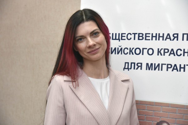 &laquo;Начинаем жить с нуля&raquo;. Воронежским переселенцам из ДНР и ЛНР вручили ваучеры