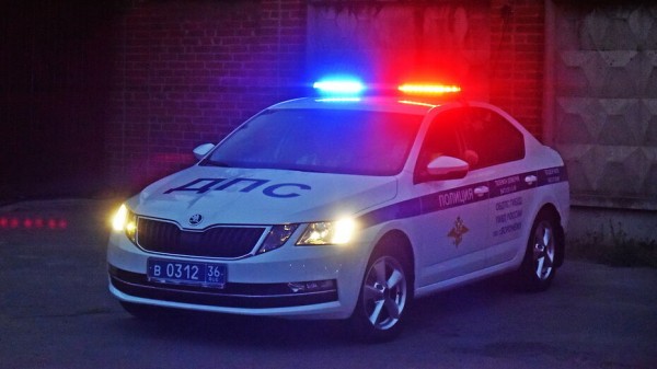 Рожающую женщину доставили в воронежскую больницу с полицейским эскортом