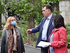 В Воронеже продолжается благоустройство дворов в рамках нацпроекта &laquo;Жилье и городская среда&raquo;