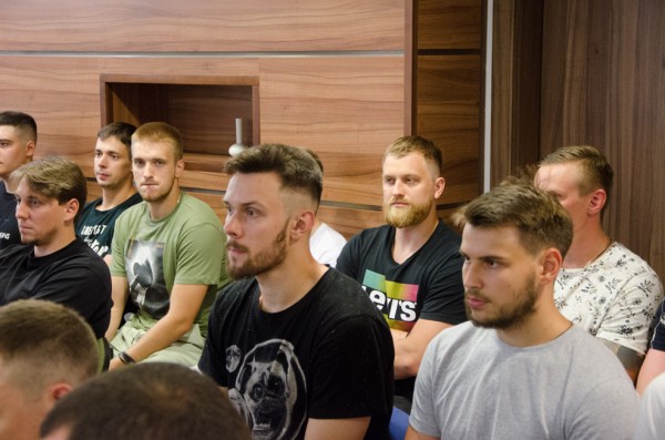 Встреча команды с тренерским штабом Ко всем новостям