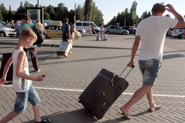 Отдых со справкой. Какие новые ограничения ждут воронежских туристов на курортах