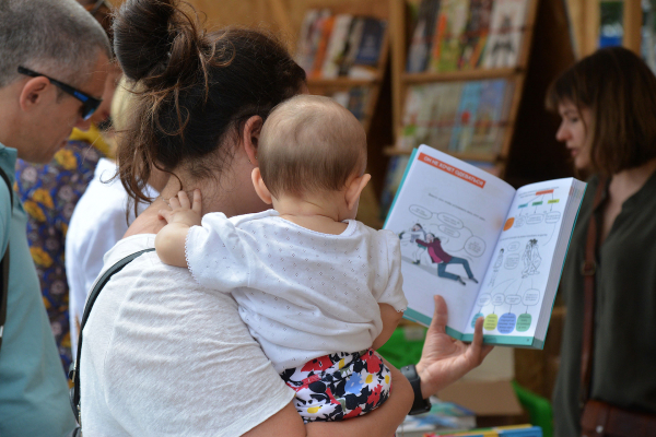 В Воронеже на Советской площади открылась книжная ярмарка Платоновского фестиваля