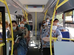 В Воронеже продолжаются рейды по соблюдению масочного режима в общественном транспорте