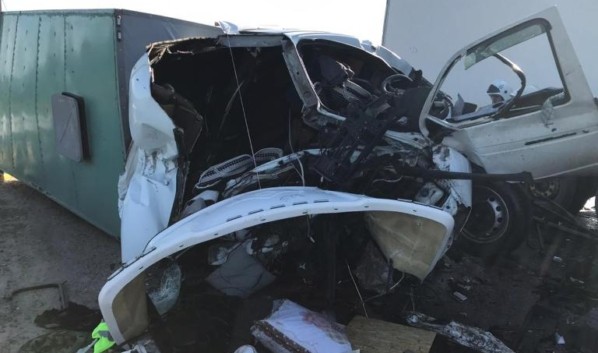 Один человек пострадал в жестком столкновении &laquo;ГАЗели&raquo; и грузового &laquo;Вольво&raquo;