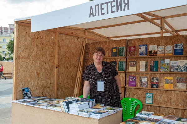 &laquo;Мы пережили 90-е, что нам пандемия!&raquo; О чем рассказали российские книгоиздатели в Воронеже