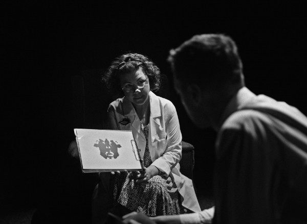 &laquo;Ненуары&raquo;. Воронежцы сняли на фотоаппарат детективный сериал о городе