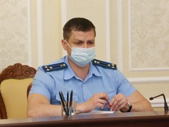 Мэр Вадим Кстенин встретился с горожанами, чьи дома пострадали при аварии на магистральном водоводе