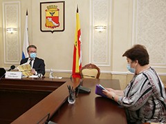 Первый личный прием граждан после возобновления их в администрации города провел мэр Вадим Кстенин