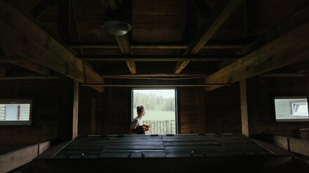 В Воронеже пожилой эксгибиционист заманил в сарай 9-летнюю девочку