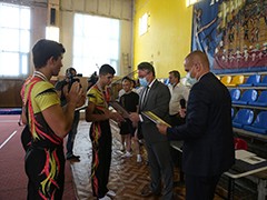 Вадим Кстенин чемпионам мира: &laquo;Мы вами гордимся и каждый раз очень переживаем, когда вы выступаете на соревнованиях!&raquo;