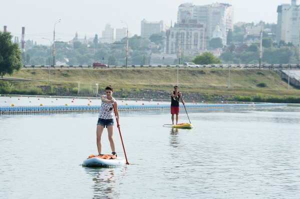 Воронеж встал на доски. Сапсерфинг &ndash; фитнес и развлечение с веслом
