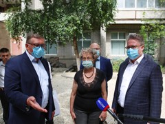 Мэр Вадим Кстенин: мы должны обратиться в правительство РФ с просьбой отложить начало софинансирования горожанами благоустройства дворов