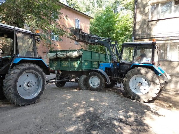 Как в Воронеже ГК &laquo;ПИК-Комфорт&raquo; приводит в порядок зеленые насаждения