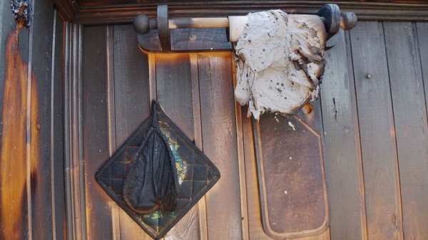 В квартире в Воронеже вспыхнула фритюрница: в больницу попал 14-летний школьник