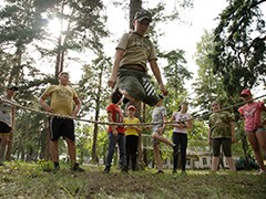 В районах Воронежа продолжают свою работу детские летние лагеря