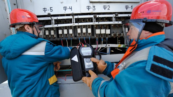 Воронежские электрики извинились за хаотичные отключения света в Северном микрорайоне