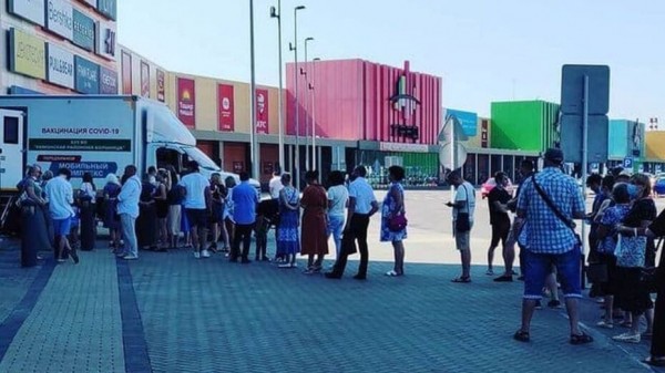 Пункты вакцинации от COVID-19 в 3 воронежских ТРЦ могут закрыть