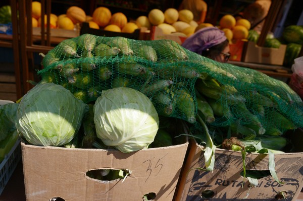 На воронежских рынках проверили цены на овощи