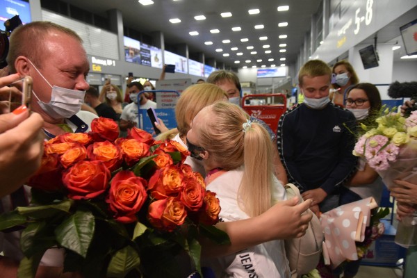 &laquo;Буду наслаждаться днями с родными&raquo;. Как Воронеж встретил свою олимпийскую чемпионку