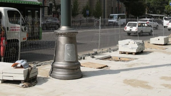 Обнарядки для фонарей на проспекте Революции в Воронеже отольют по старым слепкам