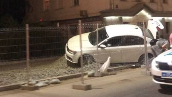 На проспекте Революции в Воронеже столкнулись 2 Volkswagen Jetta