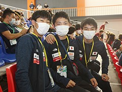 В Воронеже состоялось открытие чемпионата мира по скалолазанию среди юниоров