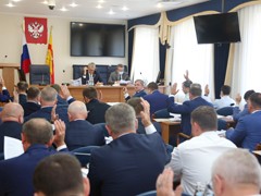 Глава города Вадим Кстенин принял участие в работе одиннадцатого заседания Воронежской городской Думы