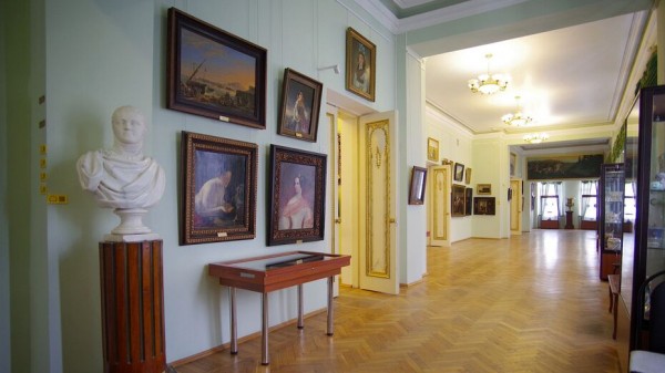 Правительство направит 3,9 млрд рублей на &laquo;Пушкинскую карту&raquo; для молодежи